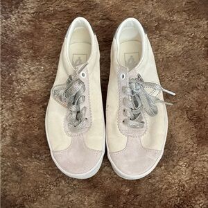 Vans Cream and Silver Sneakers Classic Canvas Low-Top